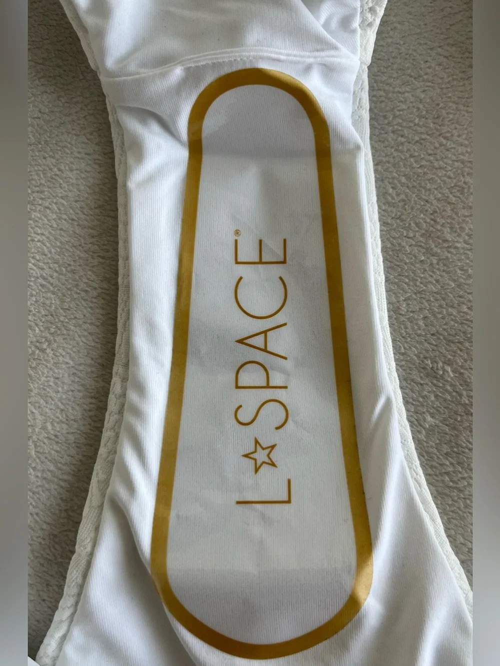 L*Space Bikini Set Missy Underwire Top & Camacho Bottom White Seashells L/XL